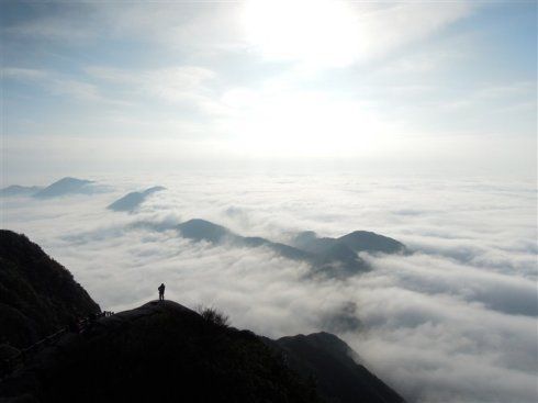 登顶猫儿山 图:新浪博主/木木零