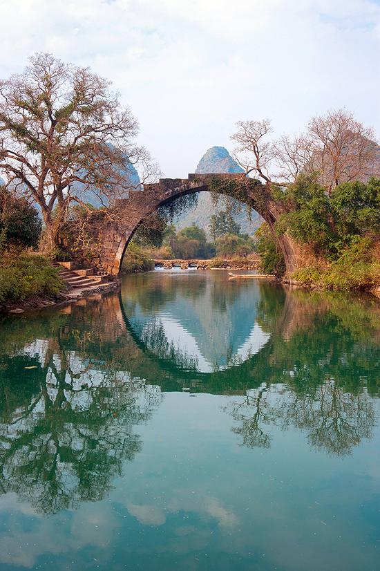 阳朔遇龙河,邂逅广西最美古桥