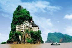 江上第一景 安庆小孤山