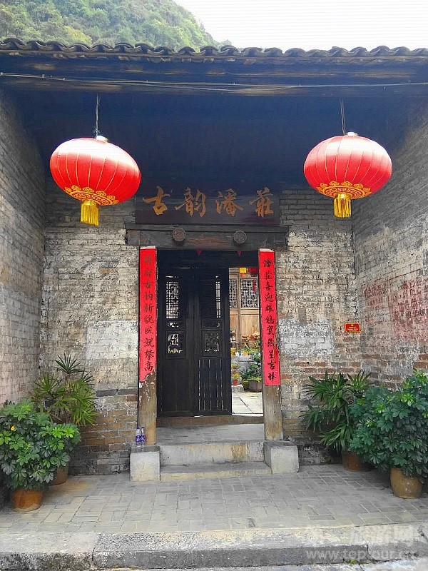 微信图片_20171023142010_副本.jpg