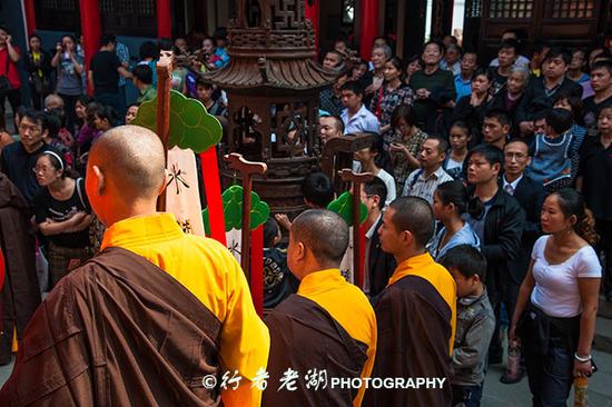 归元寺:游客为什么都要去这里数罗汉?