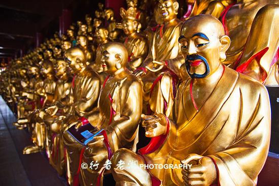 归元寺:游客为什么都要去这里数罗汉?