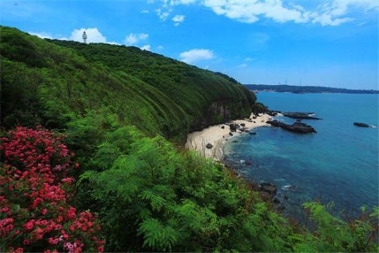 冬日涠洲岛仍旧碧海蓝天