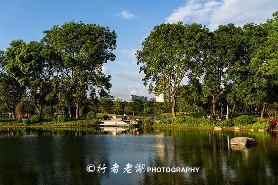 最美婚姻登记处,尚未开张,已带红一个都市<a data-cke-saved-href='http://travel.sina.com.cn/shantou_xiaogongyuan-lvyou/?from=b-keyword' href='http://travel.sina.com.cn/shantou_xiaogongyuan-lvyou/?from=b-keyword' target='_blank'>小公园</a>