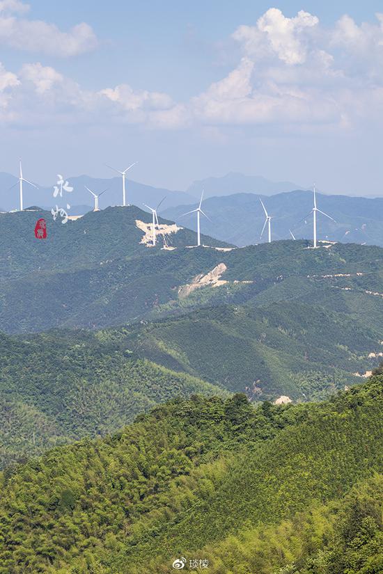 一湾活水绕青山,醉美不过湘江源