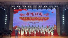 宝鸡：经二路小学合唱团喜获市合唱比赛第一名
